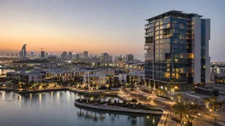 Barwa Real Estate (BRES) Stabilizes at QAR 2.32 as Domestic Smart City Sell-Outs Anchor Qatar Stock Exchange